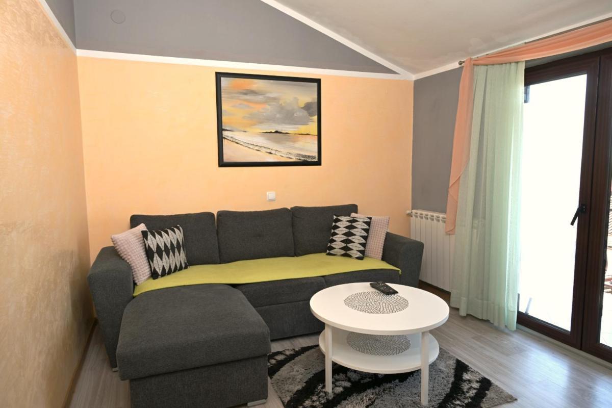 Apartments Ruza 우마그 외부 사진